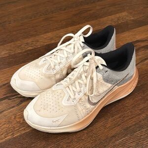 Women’s Nike Winflo 8 Premium 'Sail Metallic Copper